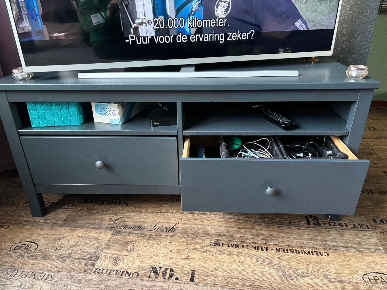 IKEA Hemnes TV-meubel - Grijs, Ophalen, Gebruikt, 100 tot 150 cm, Minder dan 100 cm