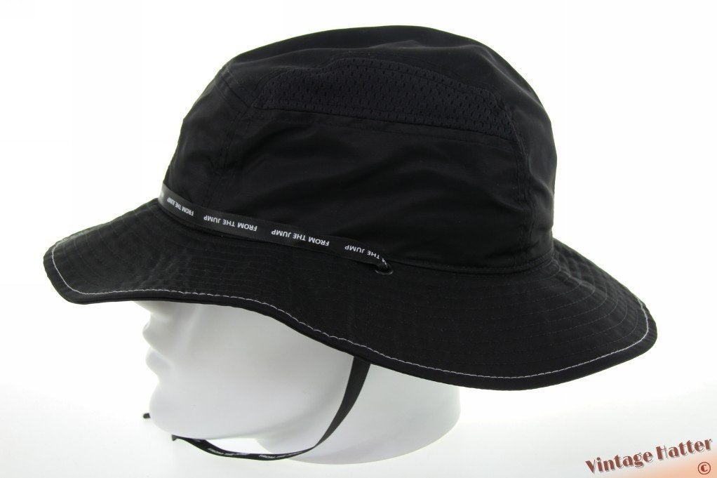 Ventilerende safari buckethoed Kangol zwart L 59-60 NIEUW, Hoed, Nieuw, Ophalen of Verzenden, 58 of 59 cm (L, 7¼ of ⅜ inch)