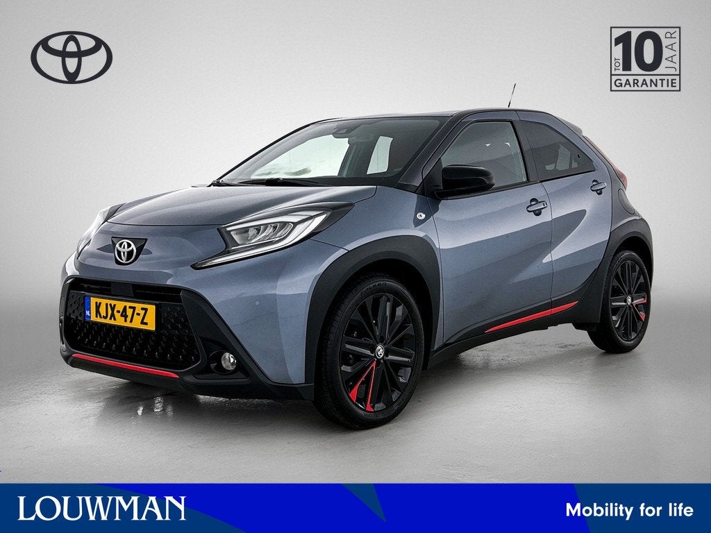 Toyota Aygo X 1.0 VVT-i MT Undercover Premium | Parkeersenso