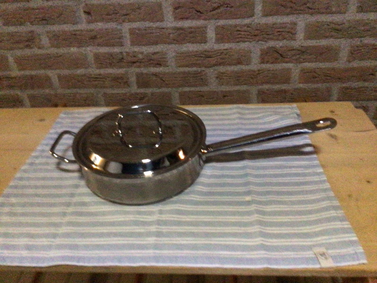 SIGG hapjespan INDUCTIE als nieuw, Ophalen of Verzenden, Zo goed als nieuw, Rvs, Kookpan