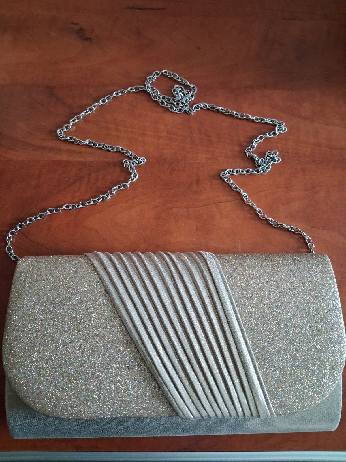 clutch, Sieraden, Tassen en Uiterlijk, Ophalen of Verzenden, Nieuw, Overige kleuren, Avondtasje