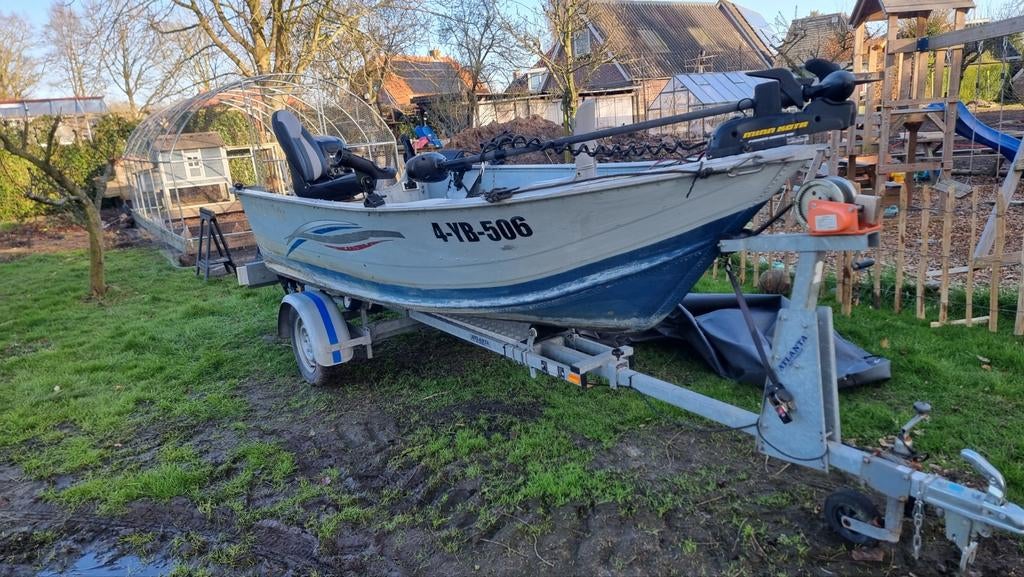 Complete visboot inclusief trailer, Ophalen, 10 tot 30 pk, Gebruikt, Aluminium