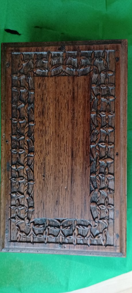 Handgemaakte Indonesische Sigarendoos, Verzenden