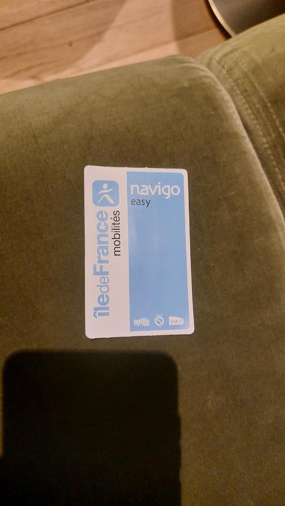 2 Navigo easy passen voor Metro, trein en bus in Parijs, Tickets en Kaartjes, Eén persoon, Bus, Metro of Tram, Algemeen kaartje