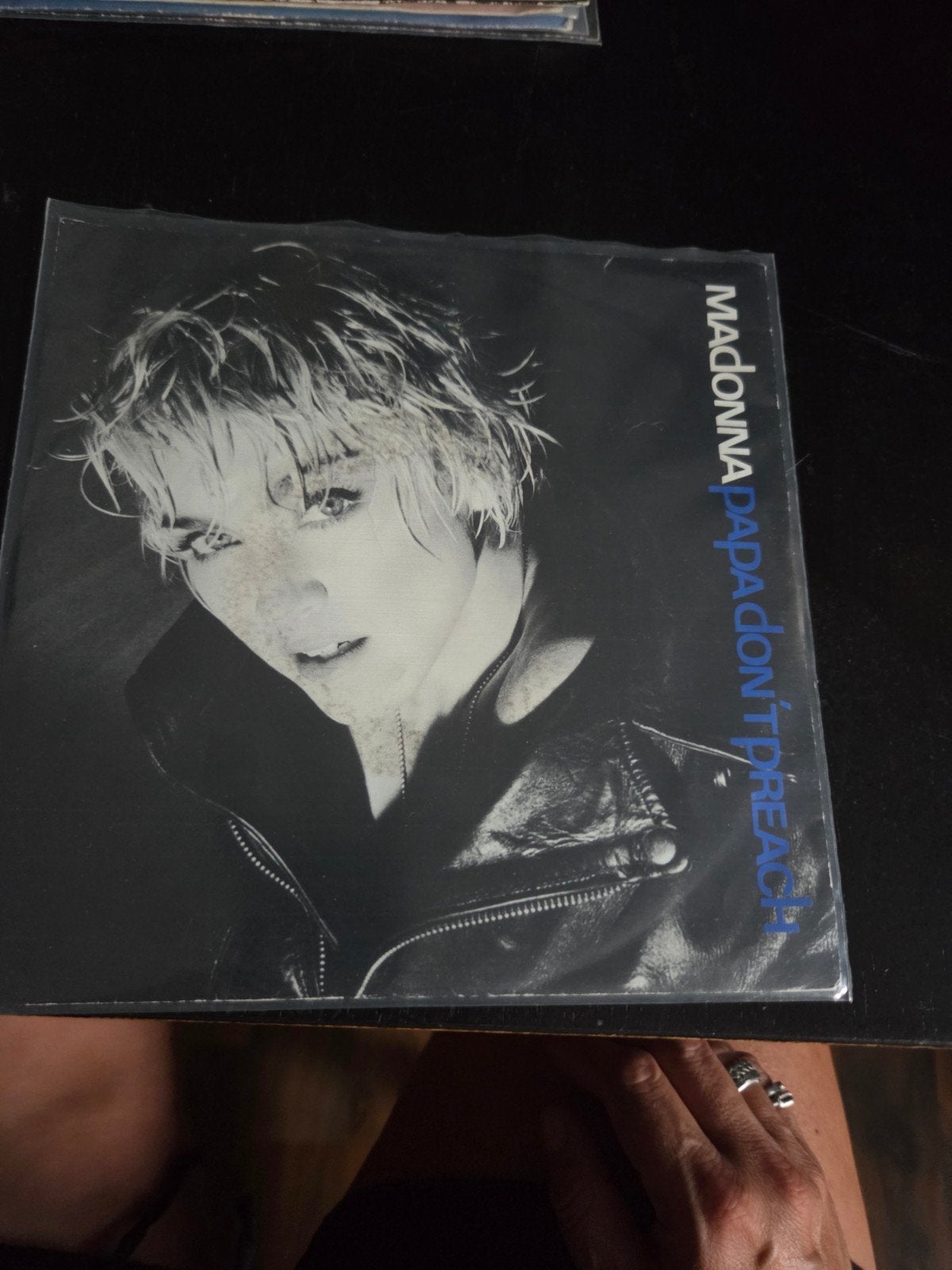 Madonna - Papa Don't Preach 7 inch vinyl single z.g.a.n., Ophalen of Verzenden, Zo goed als nieuw, 7 inch, Pop