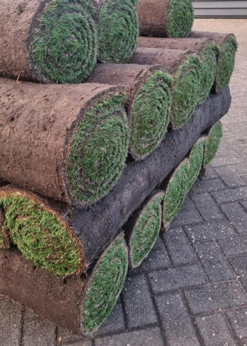 GEZOCHT: Gratis rollen graszoden (speel of gazon kwaliteit), Ophalen, Nieuw