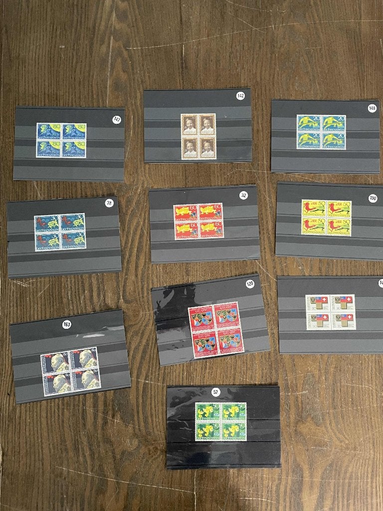 oude postzegels Liechtenstein postfris 10 blokken van 4, Ophalen of Verzenden