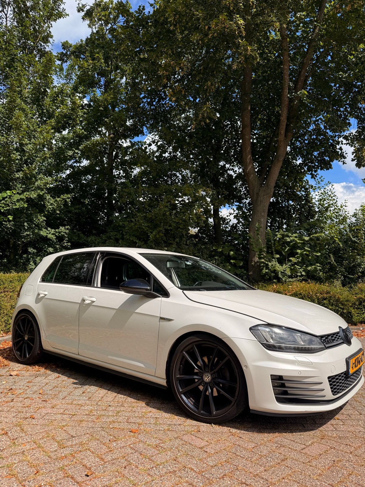 Unieke VW Golf 7 1.6 TDI (GTD Look)1e Eigenaar! Origineel NL, Voorwielaandrijving, Zwart, 4 cilinders, Alcantara