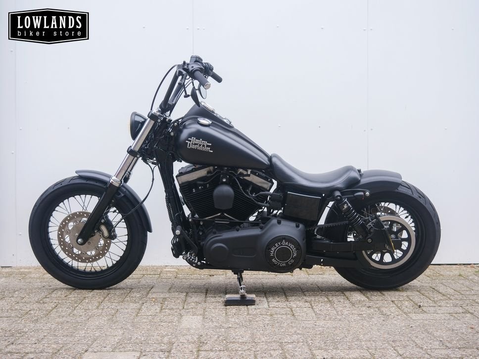 HARLEY-DAVIDSON STREET BOB (bj 2017), Motoren, 2 cilinders, 1690 cc, HARLEY-DAVIDSON, Chopper