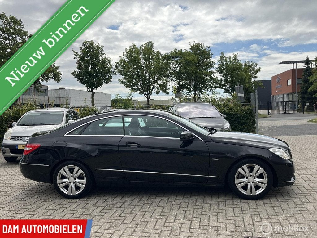 Mercedes E-klasse Coupé 250 CGI Avantgarde AUT 183.223 km,N, Auto's, Mercedes-Benz, Euro 5, Achterwielaandrijving, 4 cilinders