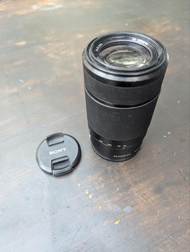 Sony E 55-210 OSS lens, Ophalen of Verzenden, Gebruikt, Telelens, Zoom
