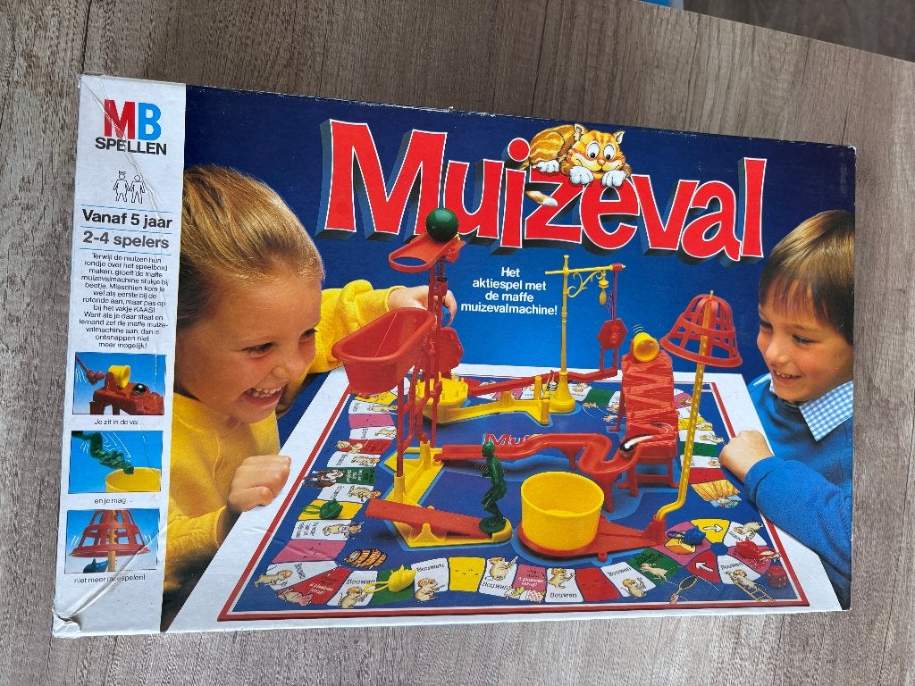 mb bordspel muizeval, Een of twee spelers, Ophalen of Verzenden, Zo goed als nieuw, MB Spellen