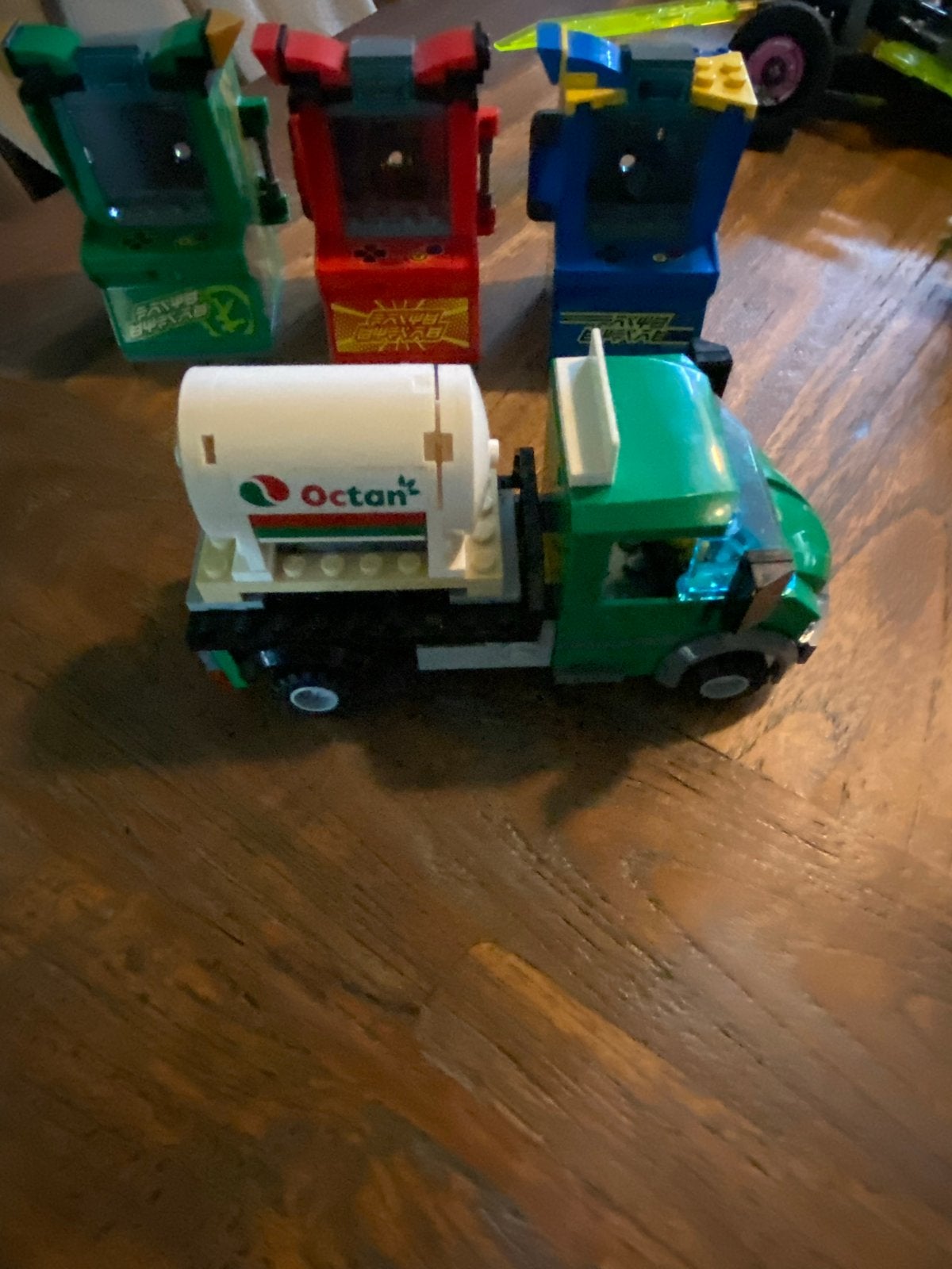 Foto 20 van Lego Ninjago en overige sets met boekjes (soms incompleet)