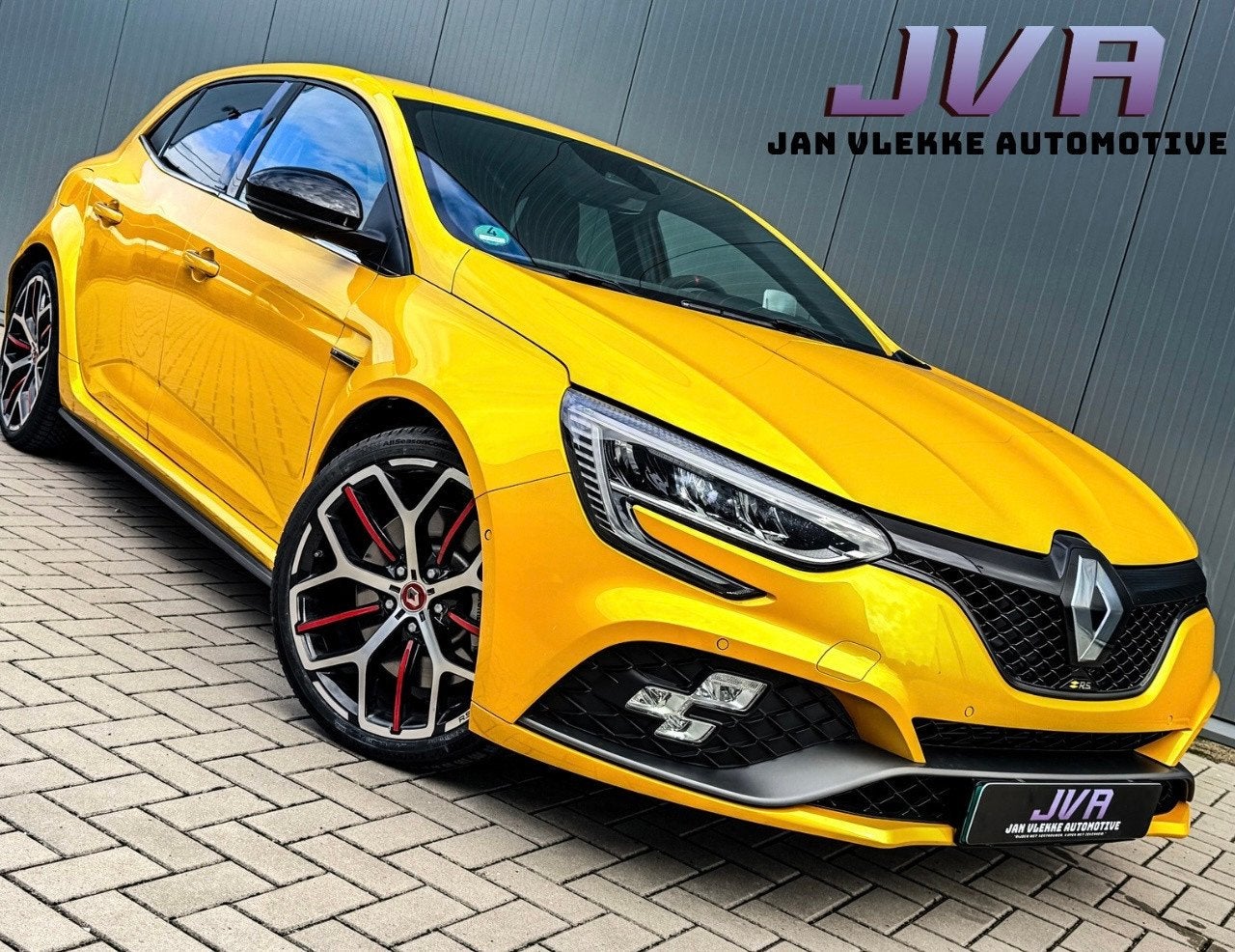Renault Mégane 1.8 TCe 300 RS 2023 Brembo HUD, Auto's, Gebruikt, Zwart, 4 cilinders, Alcantara