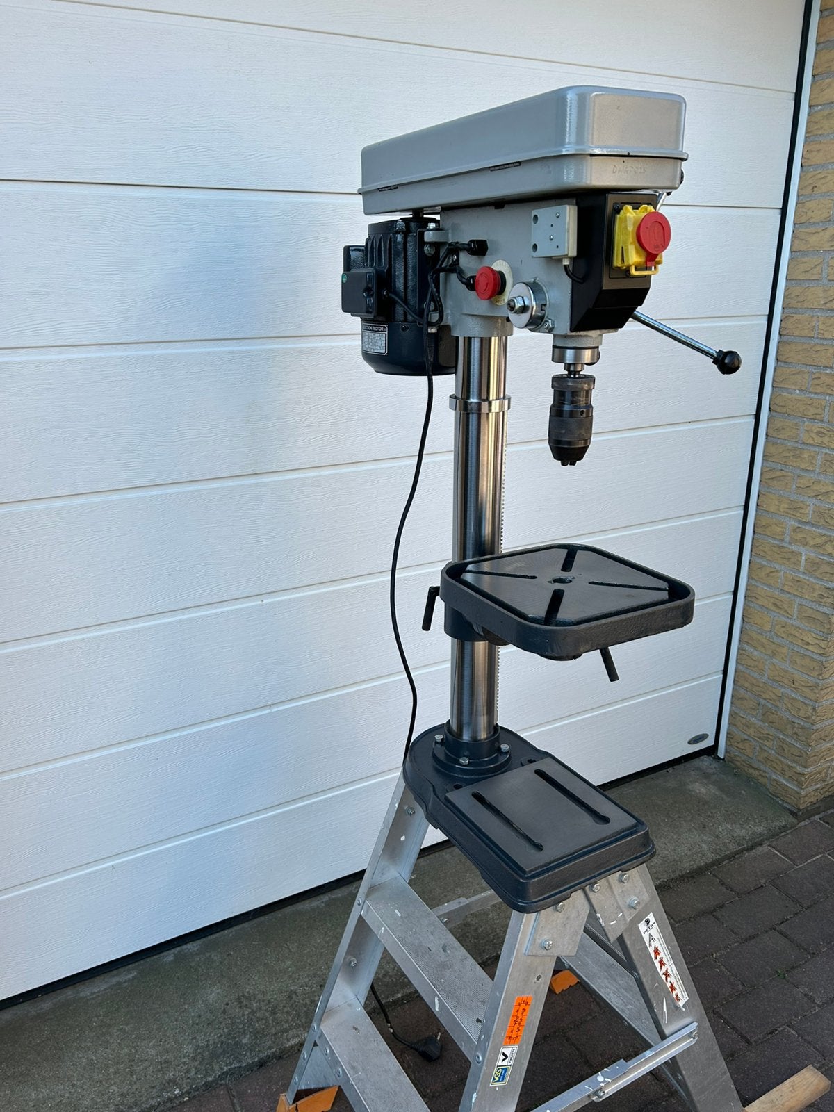 Kolomboormachine Huvema HU 16 T Populair, Ophalen, Gebruikt, Variabele snelheid, Kolomboormachine