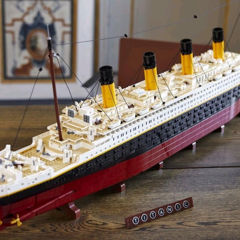 Titanic, Kinderen en Baby's, Speelgoed | Duplo en Lego, Ophalen, Zo goed als nieuw