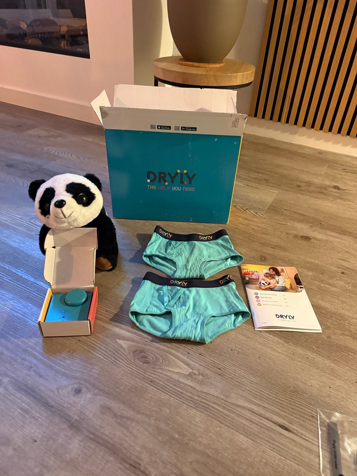 Dryly plaswekker met panda en 2 onderbroeken maat 122/128, Kinderen en Baby's, Ophalen of Verzenden, Zo goed als nieuw