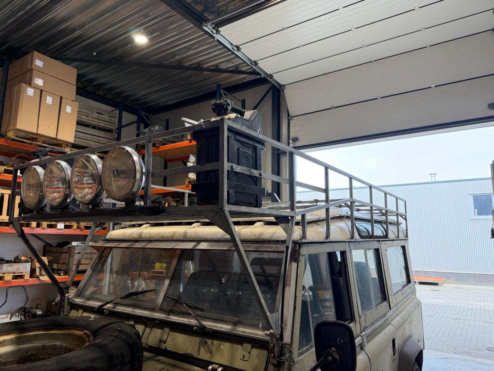 Land rover series 109 roofrack, Ophalen