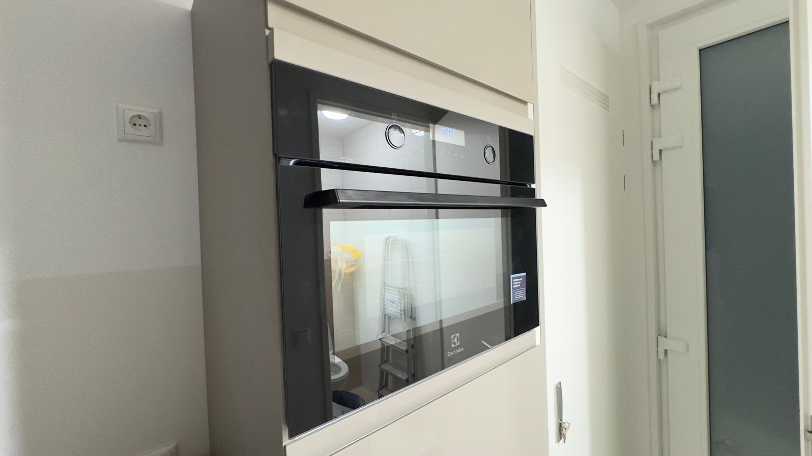 Nieuwe Electrolux Inbouw Combi-Magnetron / Oven, Ophalen, 45 tot 50 cm, Overige merken, Hete lucht