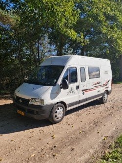 Buscamper Fiat Ducato weinig kilometers ,luifel 5,60 meter, Buscamper of Camperbus, Koelkast, Ringverwarming, Fiat