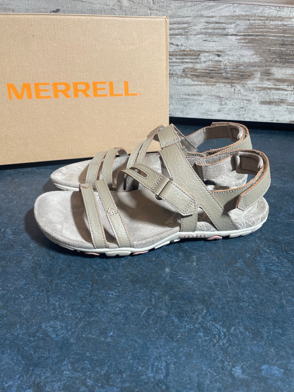 Merrell Sandspur rose convert 39, Kleding | Dames, Schoenen, Ophalen of Verzenden, Nieuw, Sandalen of Muiltjes