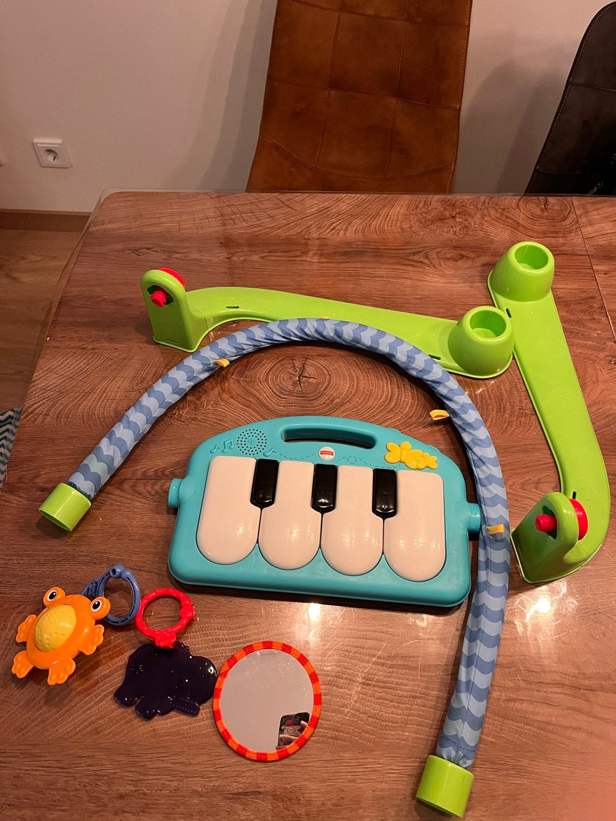 Fisher-Price Kick & Play Piano Gym - Zo goed als nieuw, Ophalen, Zo goed als nieuw, Speelkleed, Met licht