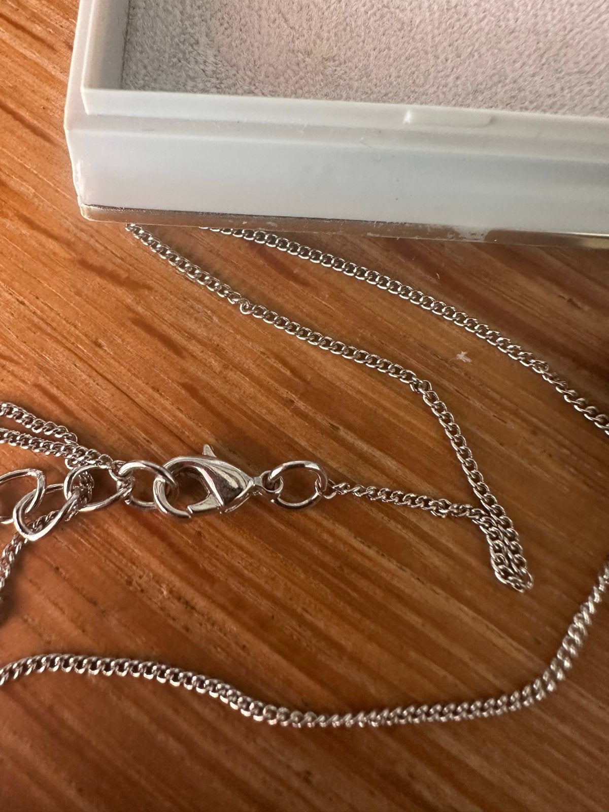 Zilveren ketting met driehoekige hanger van Sparnaay, Ophalen of Verzenden, Nieuw, Zilver, Met hanger
