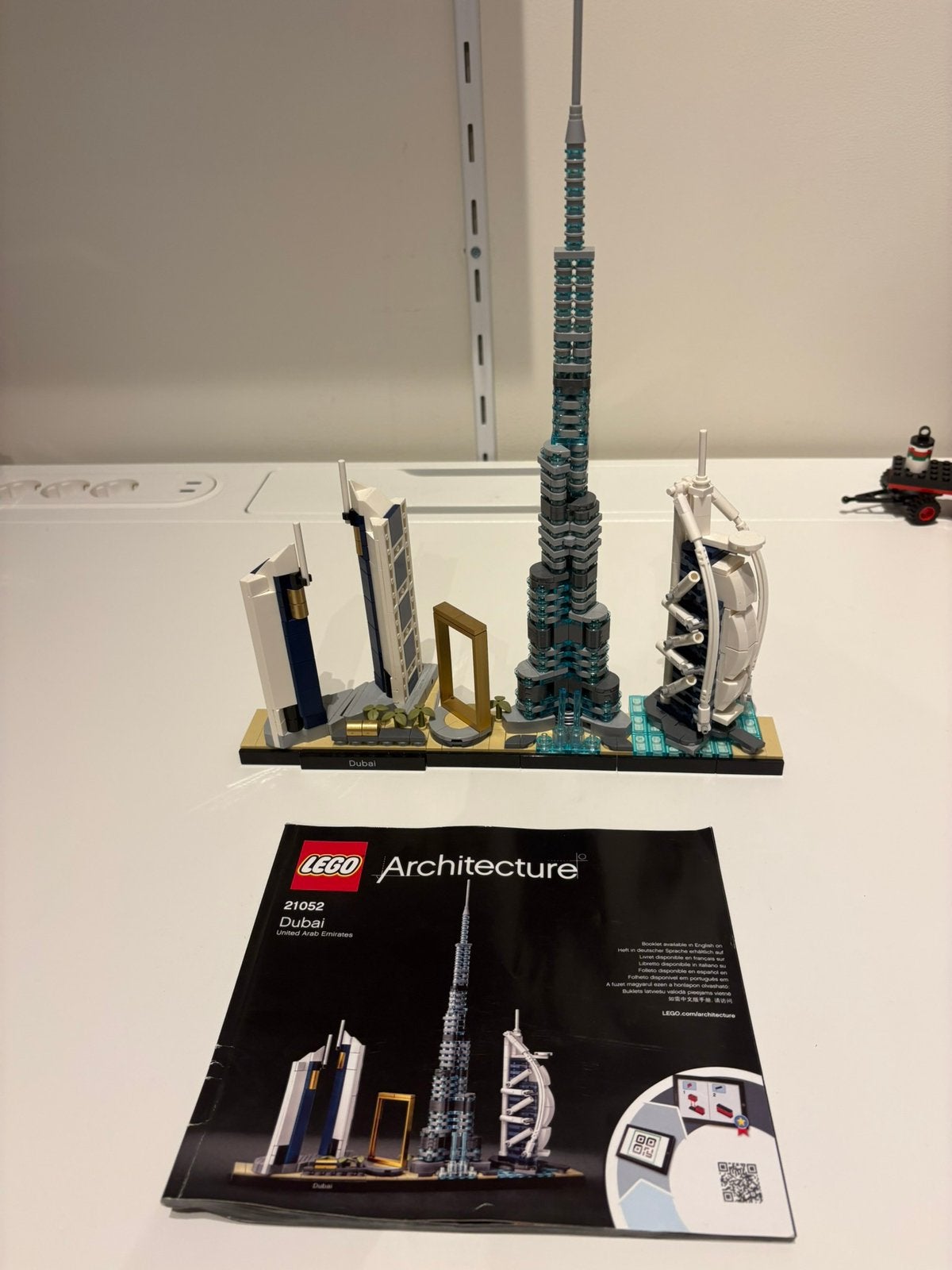 Lego 21052 Dubai Architecture Skyline, Lego, Compleet, Architecture, Ophalen of Verzenden