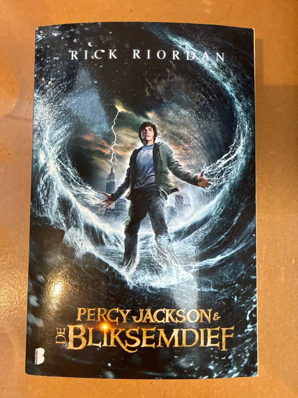 Percy Jackson & De Bliksemdief - Rick Riordan, Boeken, Fantasy, Gelezen, Ophalen of Verzenden
