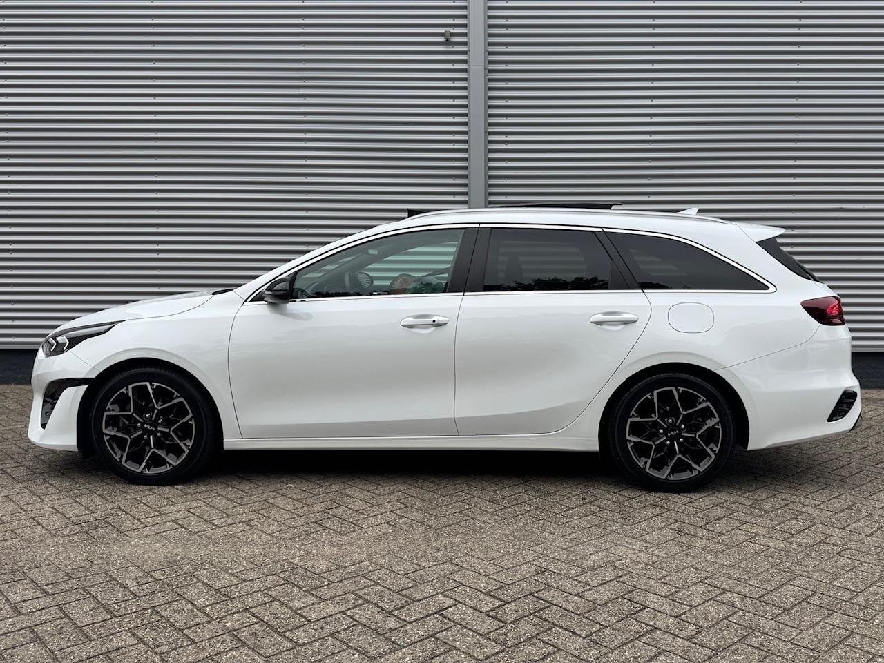 Kia Ceed Sportswagon Sw 1.5 T-GDi 140pk GT-Line | Summer Dea, Voorwielaandrijving, Stof, Gebruikt, 610 kg