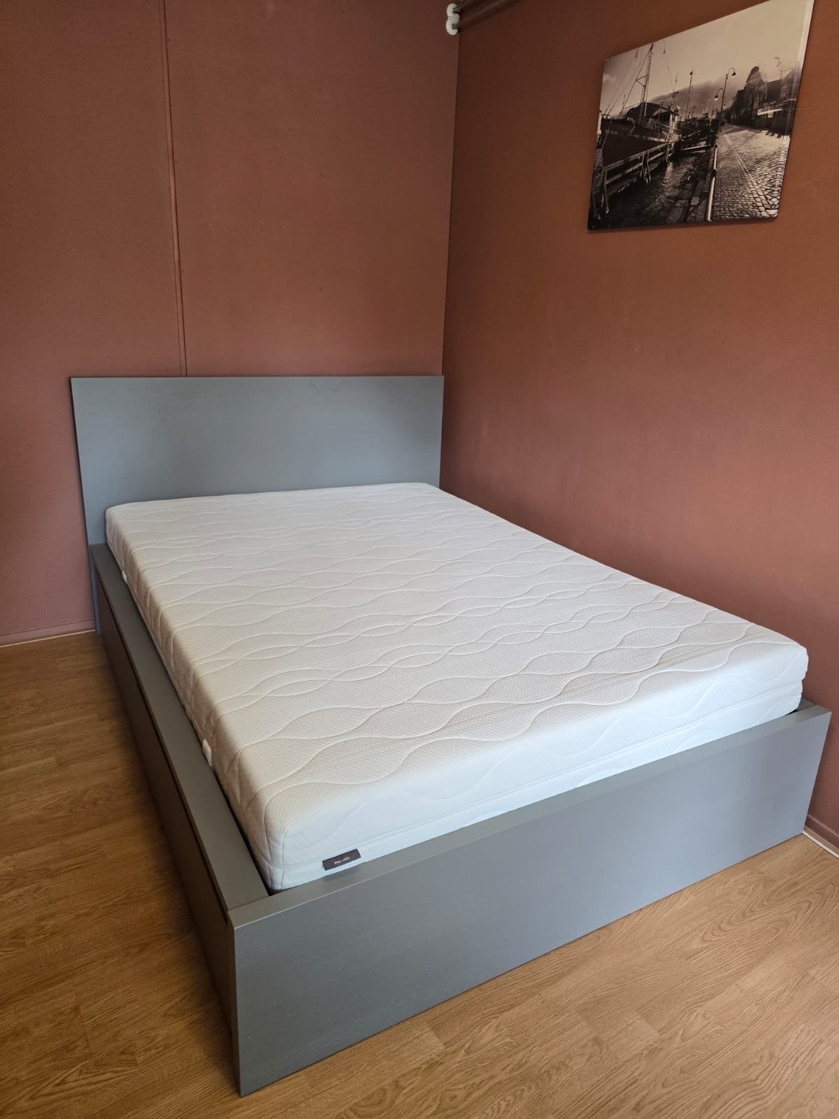 IKEA Malm Bedframe Grijs met 4 Lades (140x200 cm), Huis en Inrichting, Ophalen, Gebruikt, Tweepersoons, 140 cm