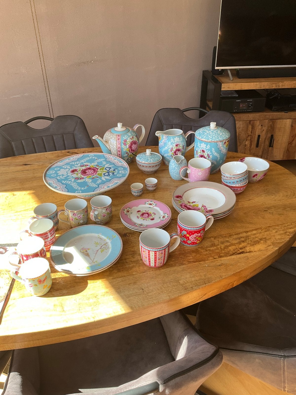 Prachtig Pip Studio servies - diverse onderdelen, Ophalen, Pip Studio, Zo goed als nieuw, Bord(en)