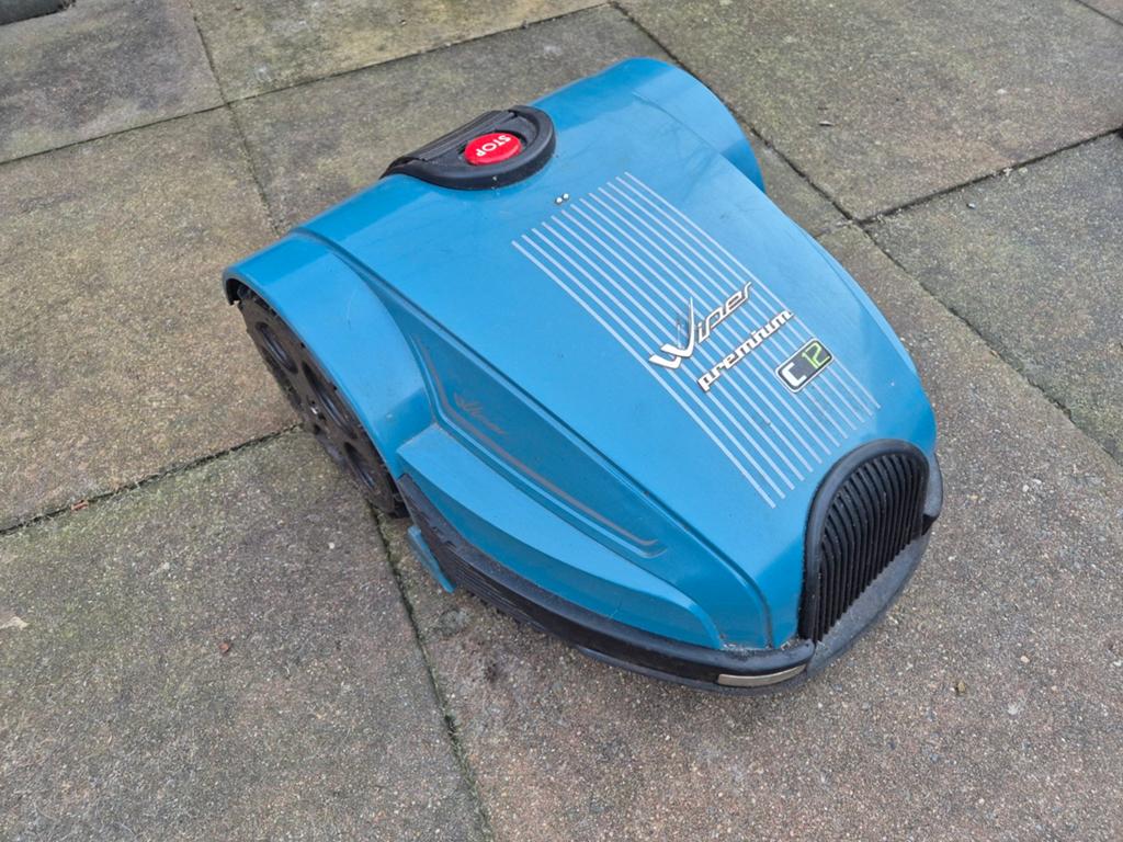 Wiper c12 robotmaaier, Gebruikt, Bestuurbaar via app, Ophalen of Verzenden, Wiper