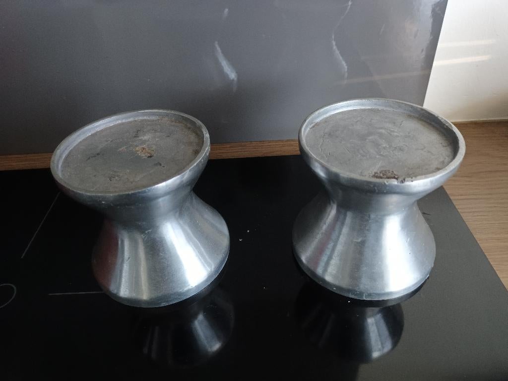 2 zilverkleur kaarsenhouders, Ophalen of Verzenden, Gebruikt, Overige materialen, Minder dan 25 cm
