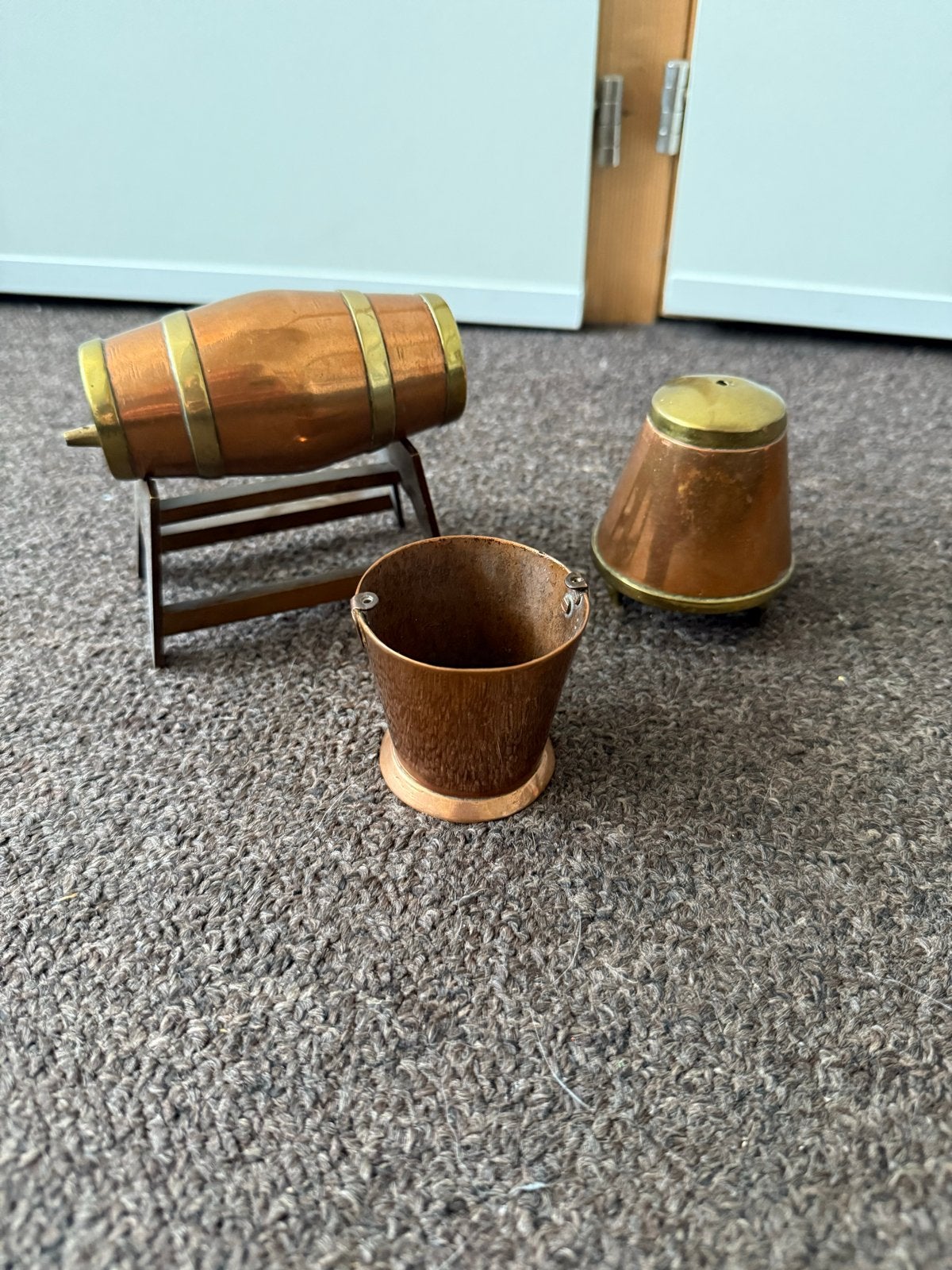 Antiek Koper Setje: Miniatuur Vat, Emmer en Potje, Ophalen of Verzenden, Koper