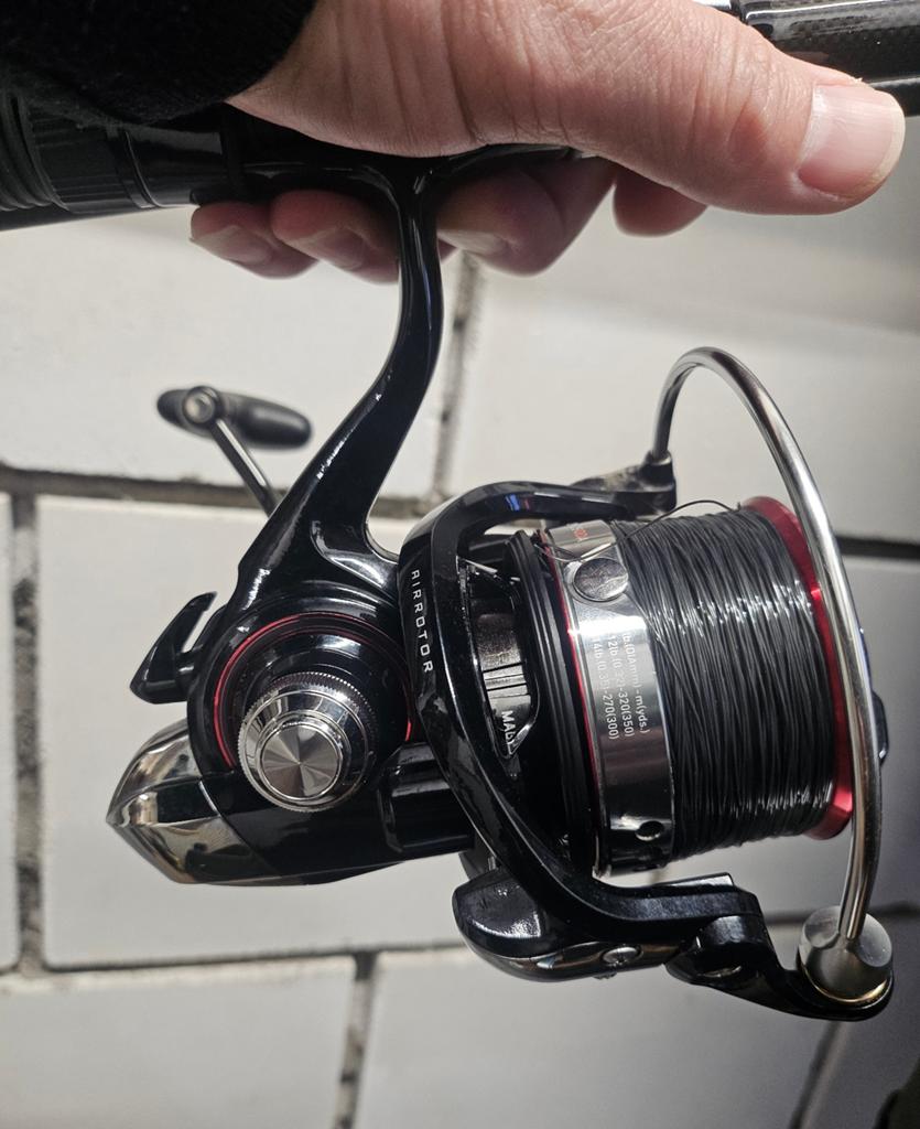3/ Daiwa Cast IZM QDA25, Ophalen of Verzenden, Zo goed als nieuw, Molen