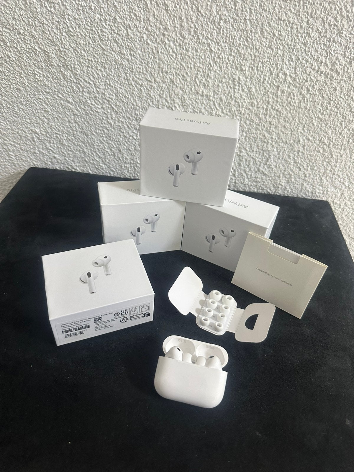 Airpods pro 3 - Nieuw, Telecommunicatie, Mobiele telefoons | Oordopjes, In gehoorgang (in-ear), Ophalen of Verzenden, Zo goed als nieuw
