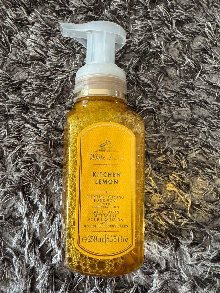 Bath & Body Works Kitchen Lemon Gentle Foaming Hand Soap, Ophalen of Verzenden, Nieuw, Bad & Douche