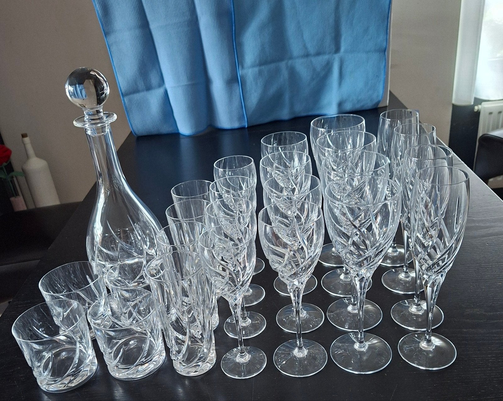 Prachtige kristallen glazen set met karaf en schaal, Verzamelen, Ophalen, Zo goed als nieuw