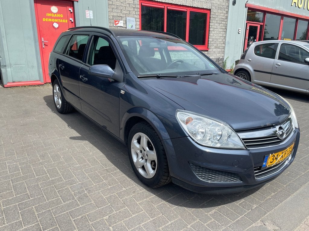 Opel Astra Wagon 1.4 Business, Auto's, Voorwielaandrijving, Gebruikt, Origineel Nederlands, Handgeschakeld