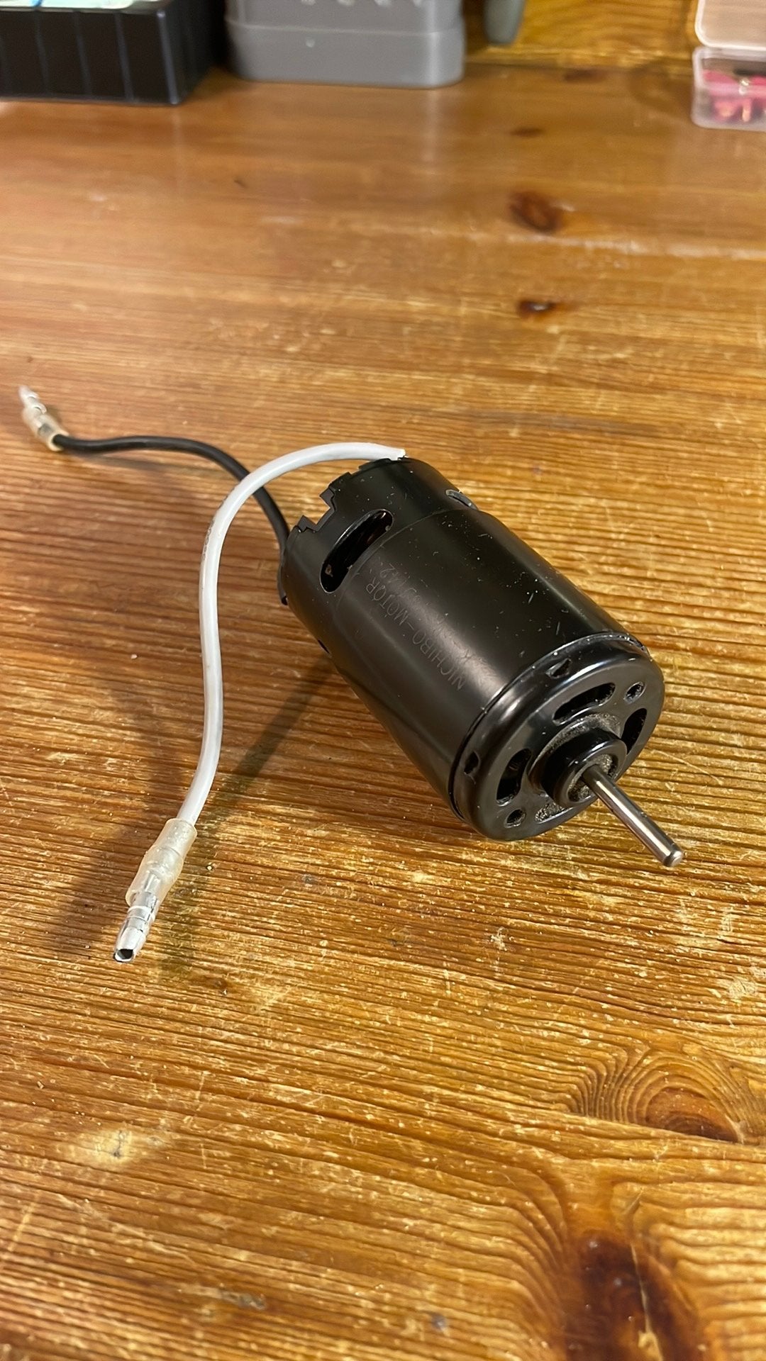 Arrma - MEGA 665 High Torque Brushed Motor 13T (ARA-2255), Ophalen of Verzenden, Overige schalen, Onderdeel