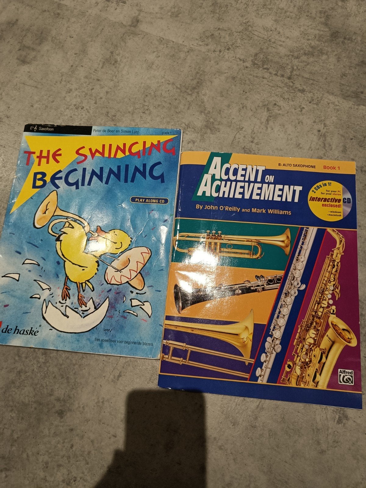 2 Alt Saxofoon Boeken met CD's, Gebruikt, Klassiek, Ophalen of Verzenden, Saxofoon
