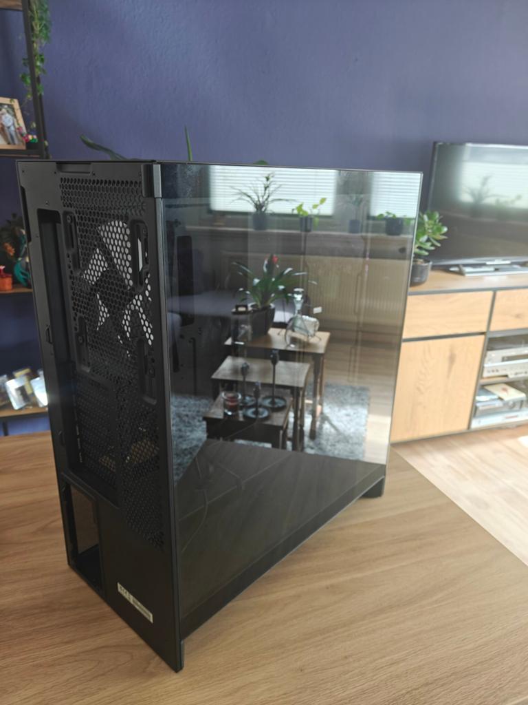 NZXT H7 computerkast - Zo goed als nieuw met RGB fan, Computers en Software, Computerbehuizingen, Zo goed als nieuw, Ophalen