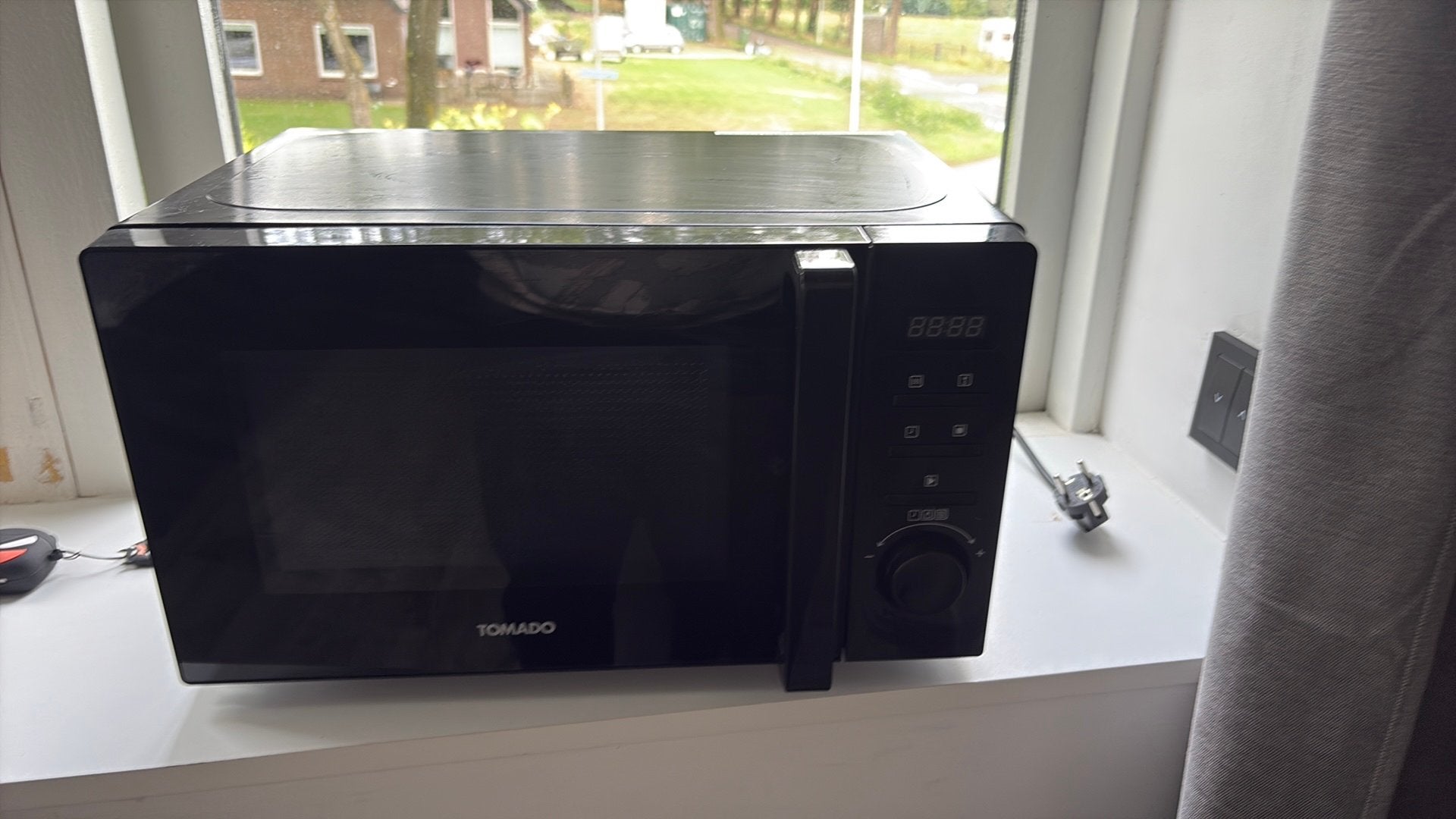 Tomado magnetron, Ophalen, Zo goed als nieuw