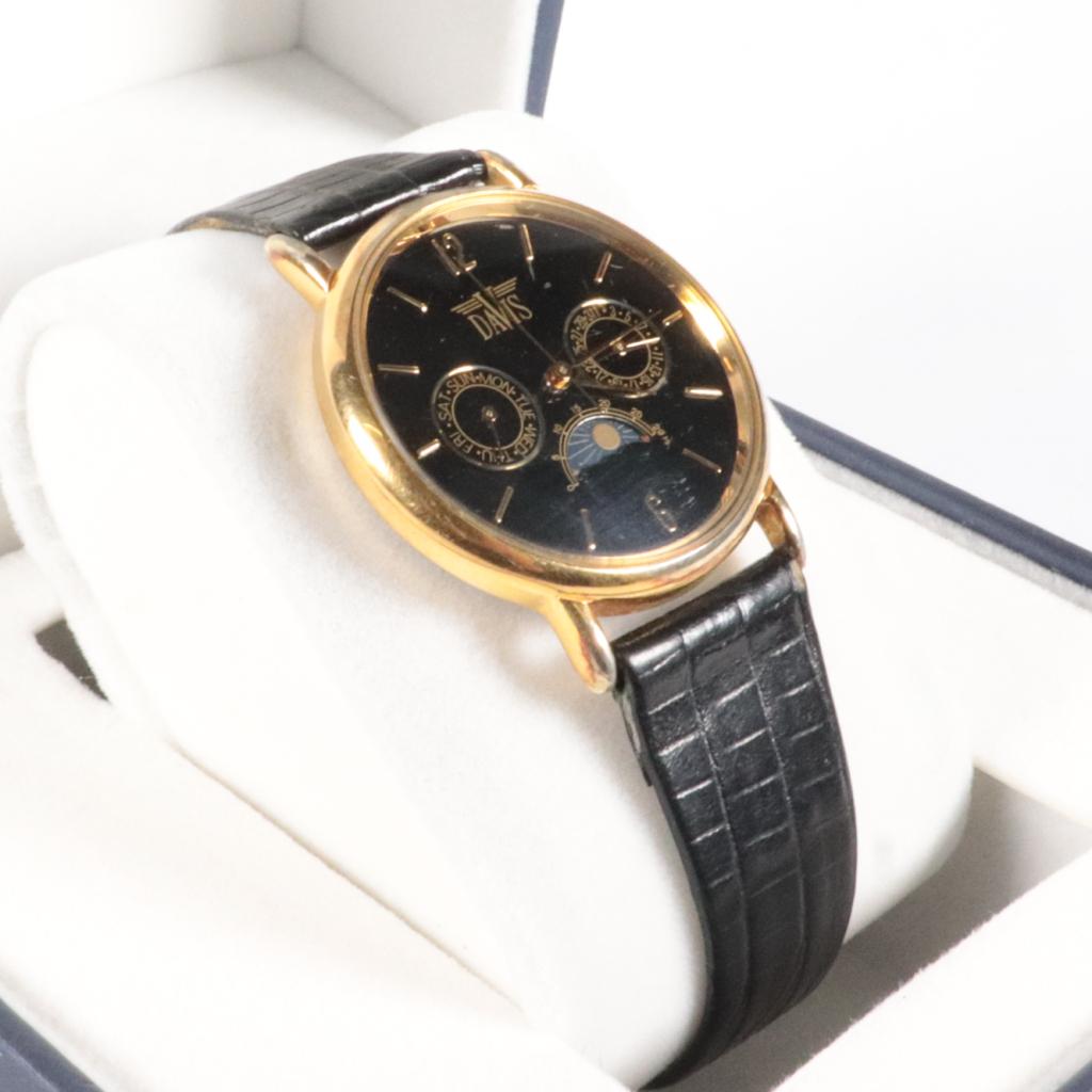 Davis Horloge 33MM GoudKleurig - Nette Staat, Flex Ltd., Gebruikt, https://flex.com/contact-us, Nobelstraat 10, 5807 GA Oostrum LB, Limburg, Nederland