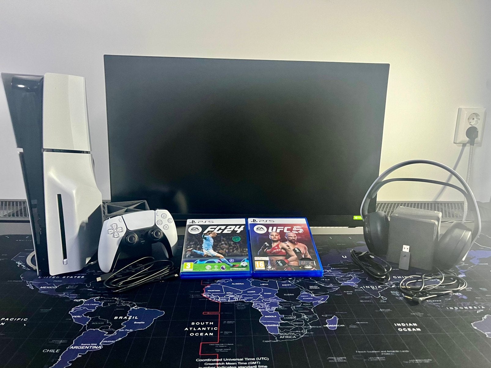 PS5 Slim + INZONE M3 240Hz Monitor + Pulse 3D Headset +Games, Ophalen, Zo goed als nieuw, Playstation 5