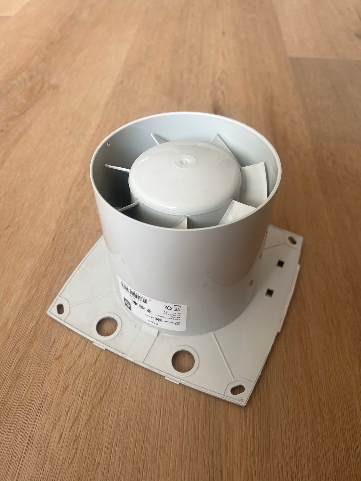 Pro-4 Ventilator/Afzuiger 100mm, Ophalen of Verzenden, Gebruikt, Ventilator en Afzuiger