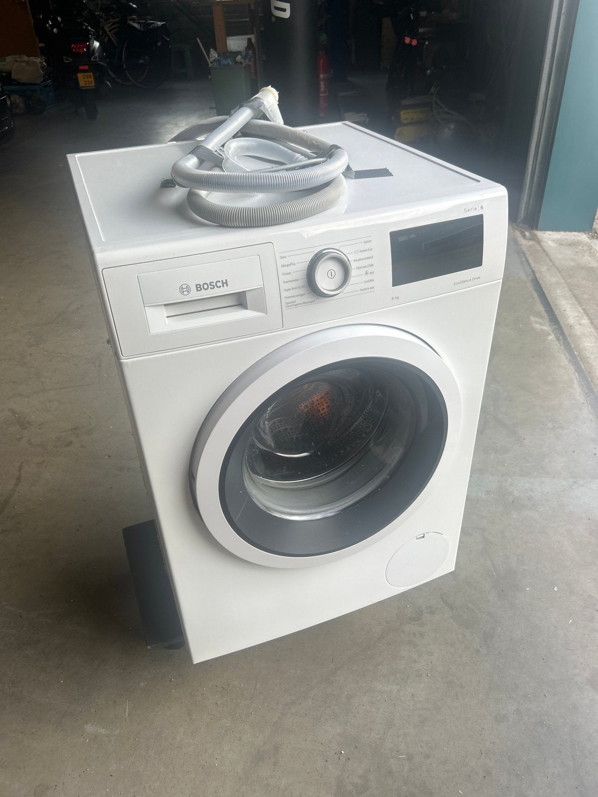 Bosch Ecosilence Drive Serie 6 Wasmachine 8 kg, Witgoed en Apparatuur, Ophalen, 1200 tot 1600 toeren, Gebruikt, 8 tot 10 kg