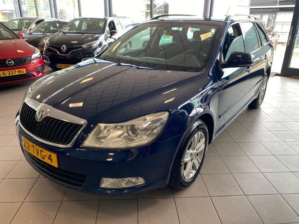 Skoda Octavia Combi 1.2 TSI Ambition Bns NAVI AUTOMAAT BJ 20, Auto's, Automaat, Euro 5, Gebruikt, 4 cilinders