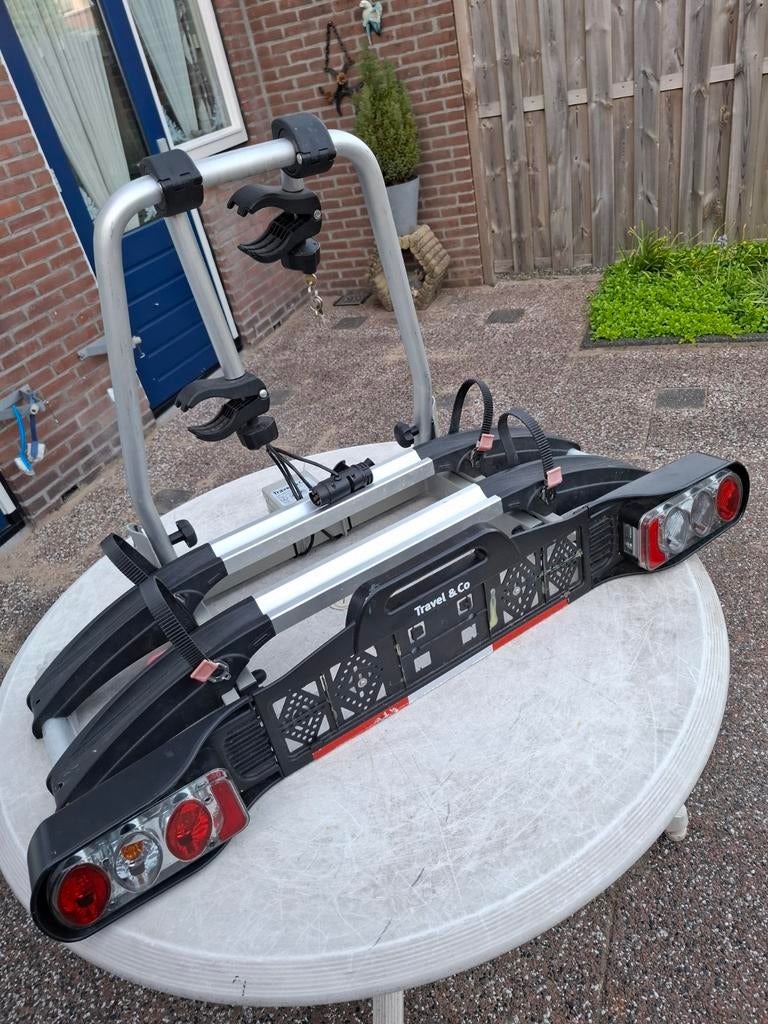 Travel & Co  ANWB Trekhaak Fietsendrager voor 2 fietsen, Ophalen, Elektrische fiets, Zo goed als nieuw, 2 fietsen